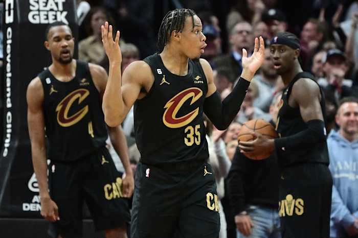 Isaac Okoro Mar 6 2023